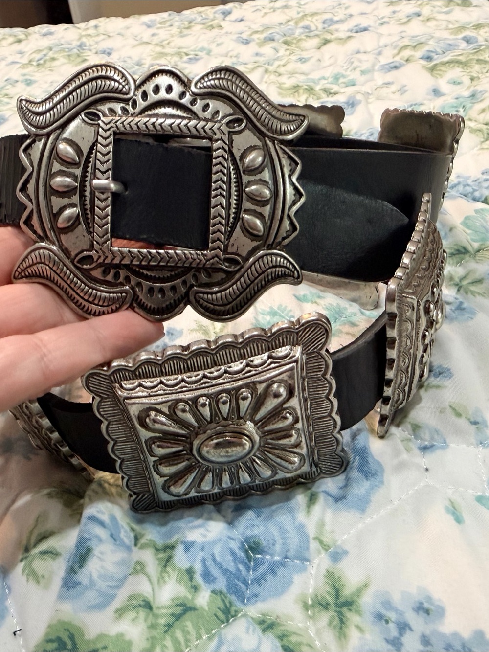 Shyanne -Black Leather Western Concho Belt with Silver-Tone Buckles-Bootbarn